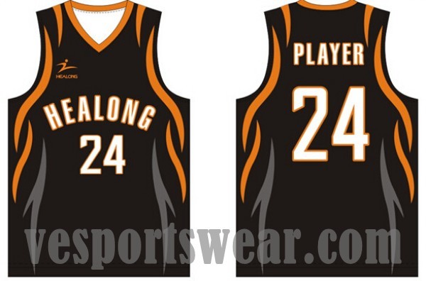 Reversible basketball uniforms